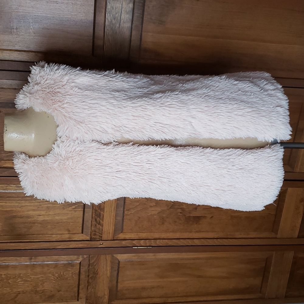 Betsey Johnson Fuzzy Faux Fur Vest Sz Small